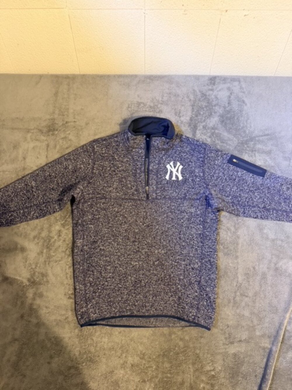 Antigua NY Yankees Quarter Zip Pullover Heather Navy Mens L